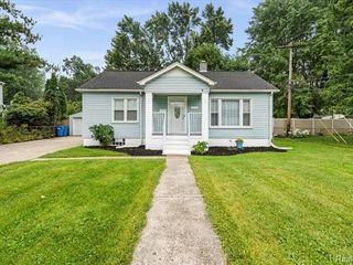 Casa Reposeída - Listado 100949399