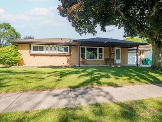 Casa Reposeída - Listado 100779393