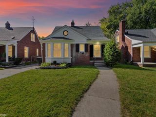 Casa Reposeída - Listado 100892883