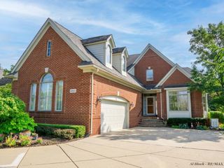 Casa Reposeída - Listado 100919229