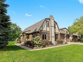 Casa Reposeída - Listado 100920795