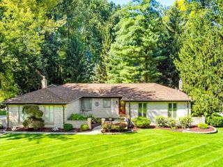 Casa Reposeída - Listado 100898596