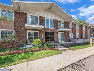 Casa Reposeída - Listado 100942010