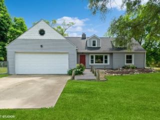 Casa Reposeída - Listado 100820576