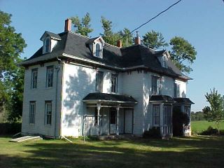 Casa Reposeída - 1720 WASHINGTON PRAIRIE RD, 52101