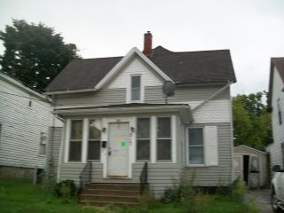 Casa Reposeída - 517 W Clayton St, 60085