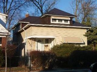 Casa Reposeída - 1925 EMERSON ST, 60201