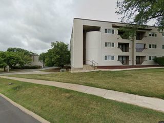 Casa Reposeída - 7255 N LAKESIDE CT, 61614