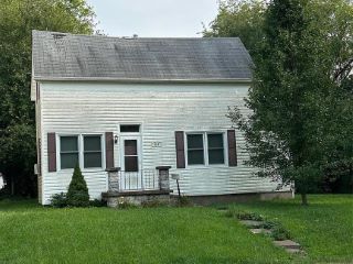 Casa Reposeída - Listado 100925781