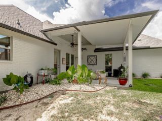 Casa Reposeída - 6124 WOOD WREN DR, 70817