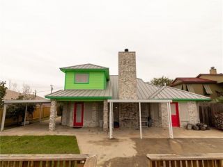 Casa Reposeída - 225 THELMA DR, 78418