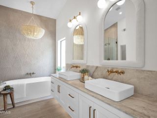 Casa Reposeída - Listado 100915280