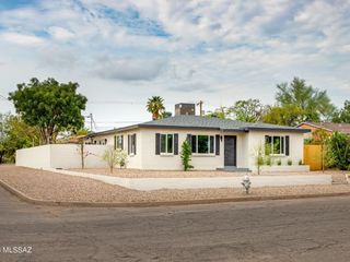 Casa Reposeída - Listado 100943791