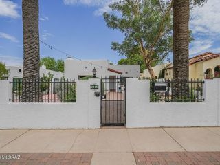 Casa Reposeída - Listado 100784676