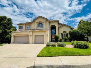 Casa Reposeída - 11117 DESERT CLASSIC LN NE, 87111