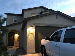 Casa Reposeída - 10620 HILGENBERG LN SW, 87121