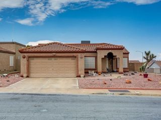 Casa Reposeída - Listado 100893985