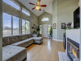 Casa Reposeída - 1640 SIERRA HIGHLANDS DR, 89523