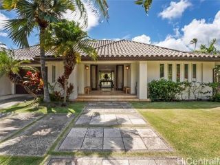 Casa Reposeída - 4670 KAHALA AVE, 96816